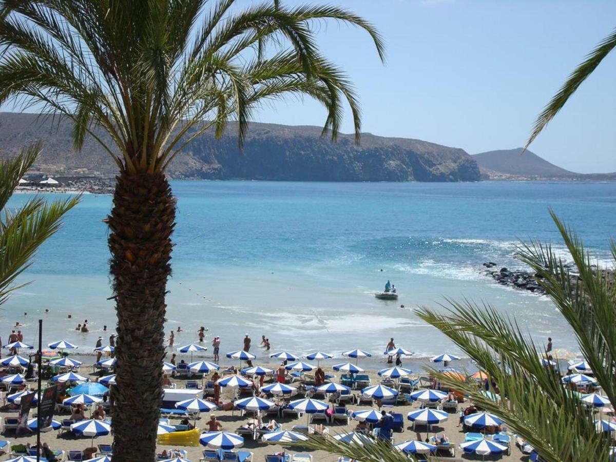 Sea Breeze In Playa De Las Americas With Parking Экстерьер фото